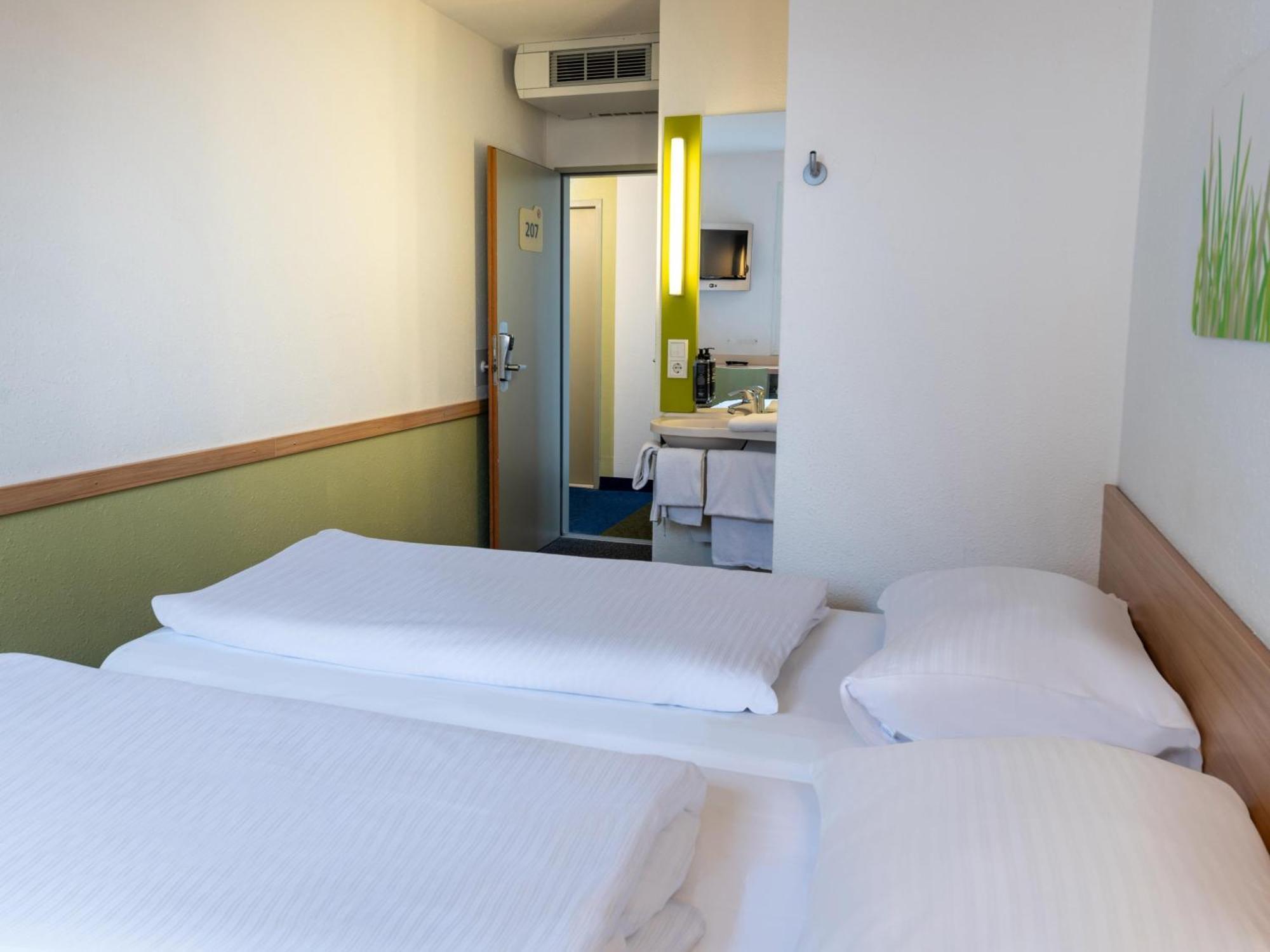 B&B Hotel Braunschweig-West Extérieur photo